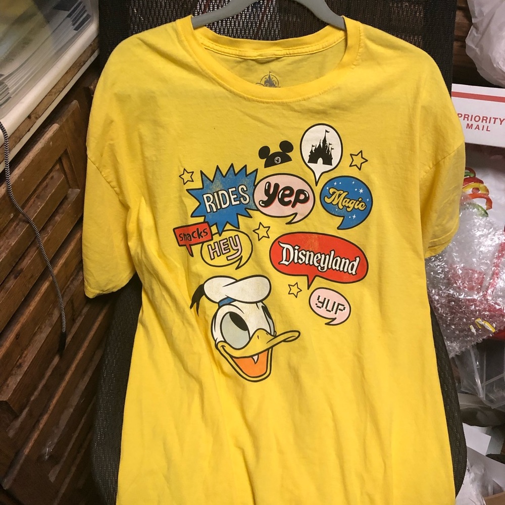 COPY - Disneyland Exclusive T-shirt *tee deal 534 $20 or $15 w/offer